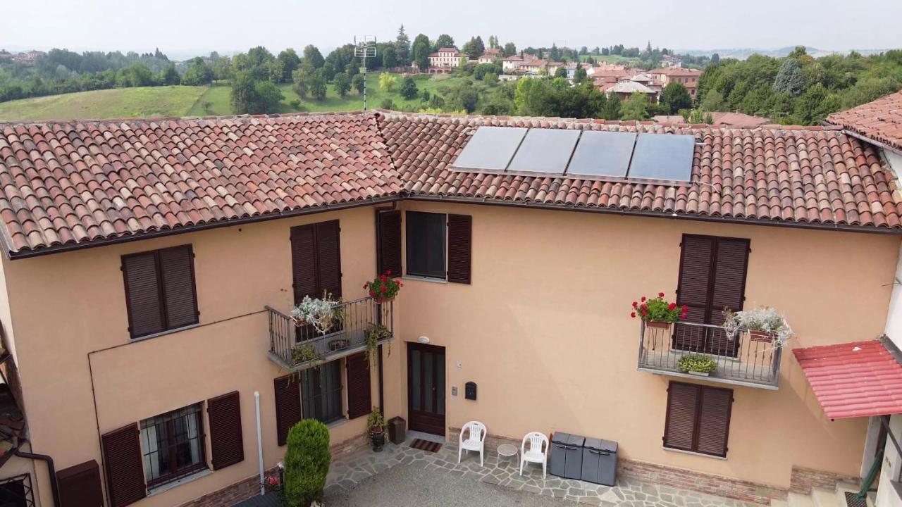 Casa Graziella- Appartamenti Vacanze Portacomaro Exteriér fotografie